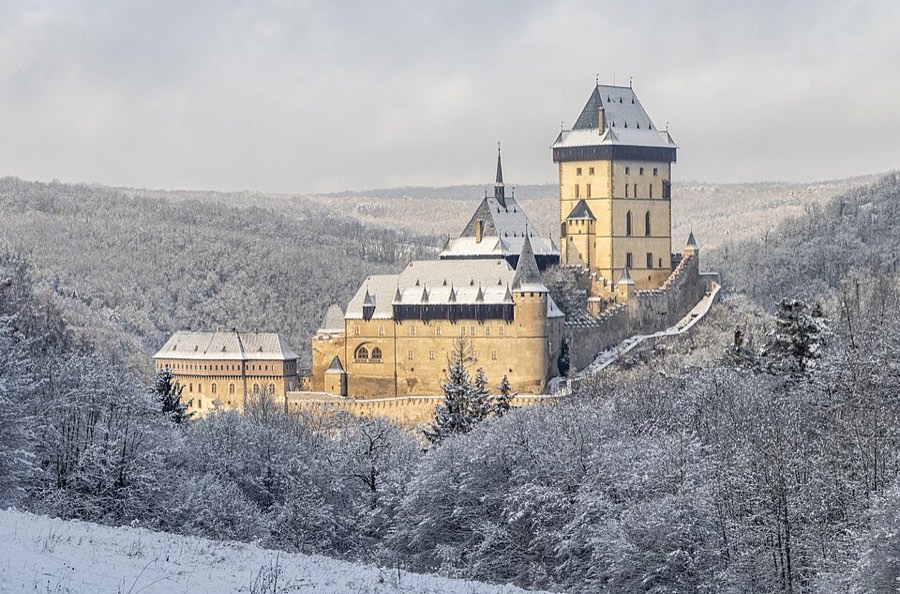 Karlštejn (založen 1348)