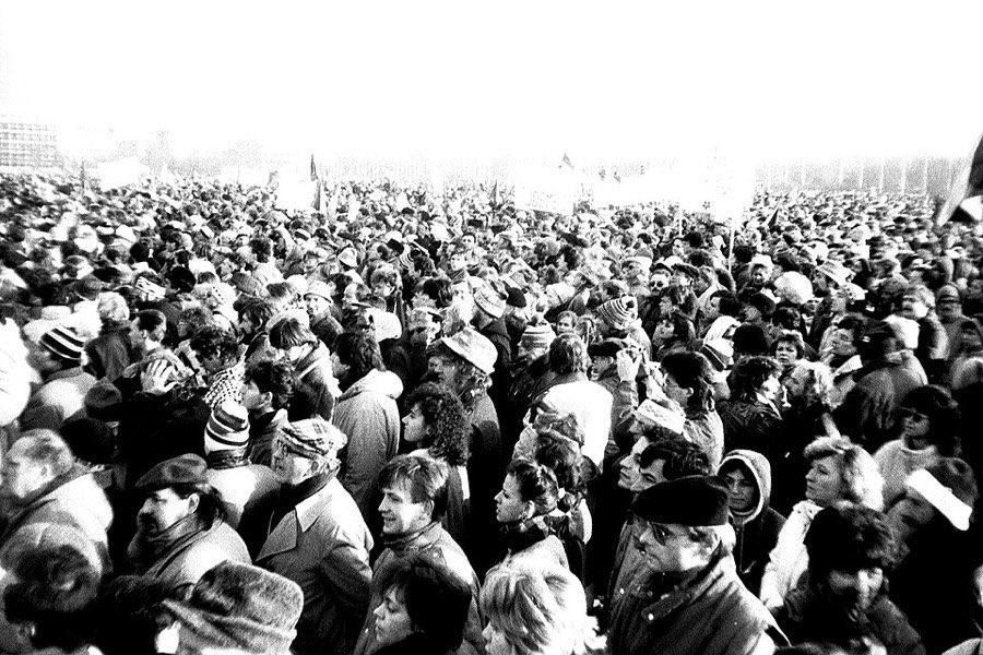 Letná, 25. 11. 1989