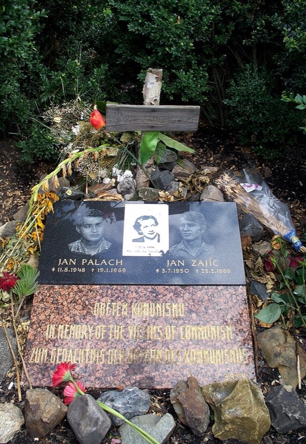 Památník Jana Palacha a Jana Zajíce