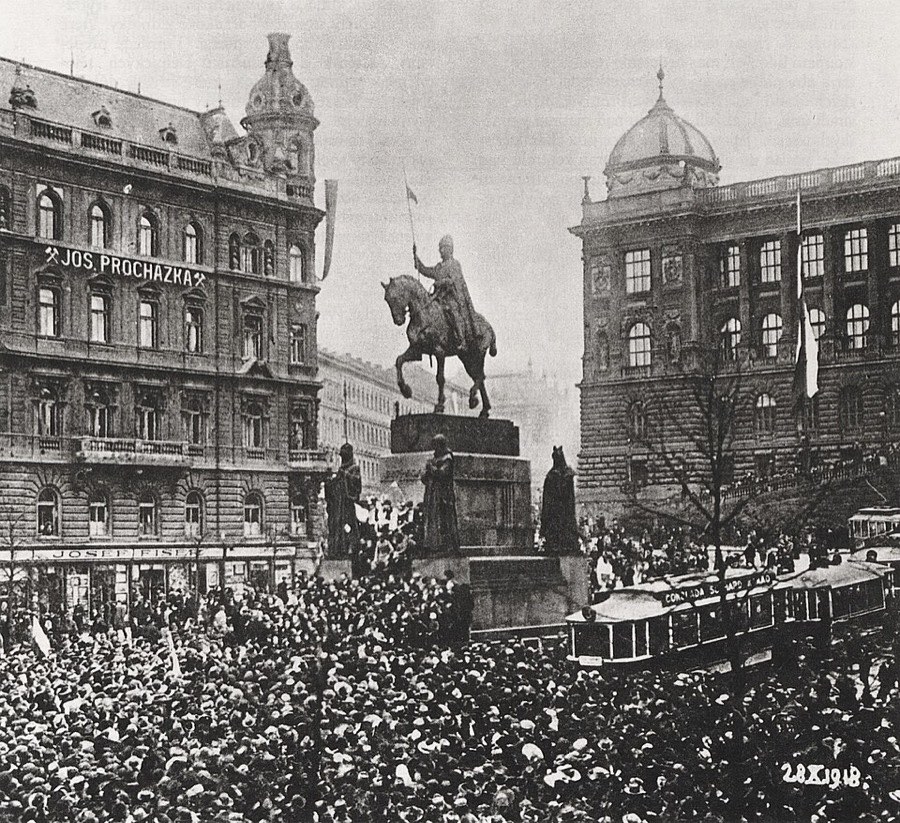 Václavské náměstí 28. 10. 1918