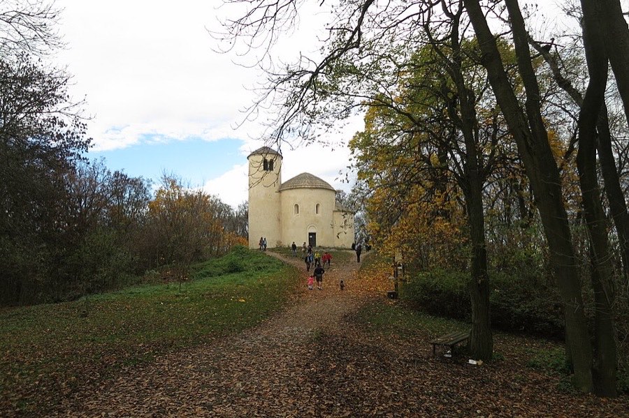 Rotunda sv. Jiří na Řípu (1126)